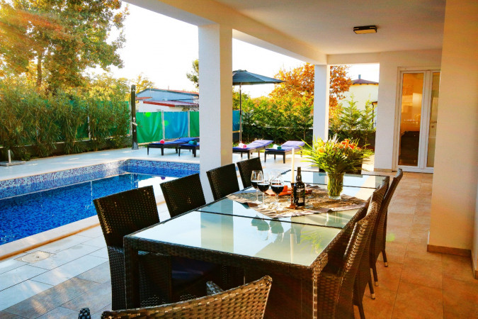 Villa Hedonistra Batvači